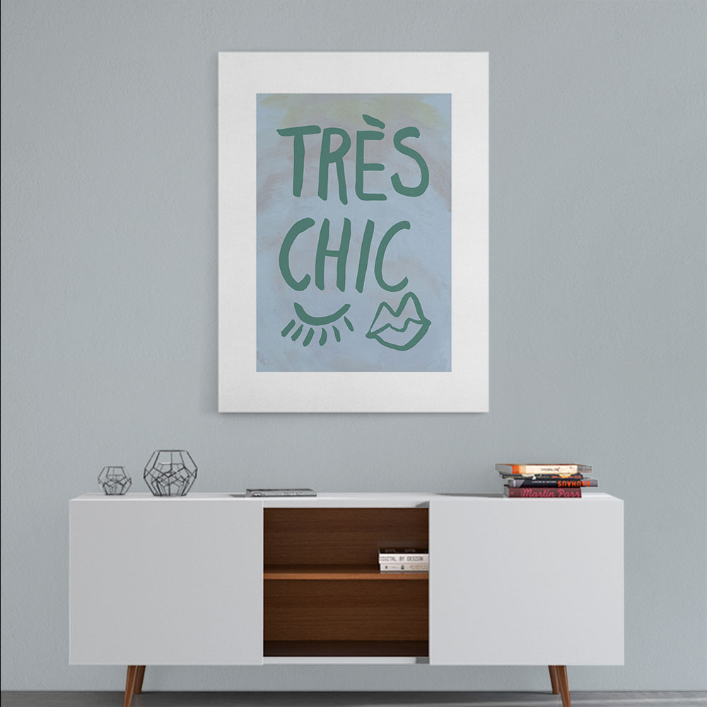 Tres Chic Blue Frame