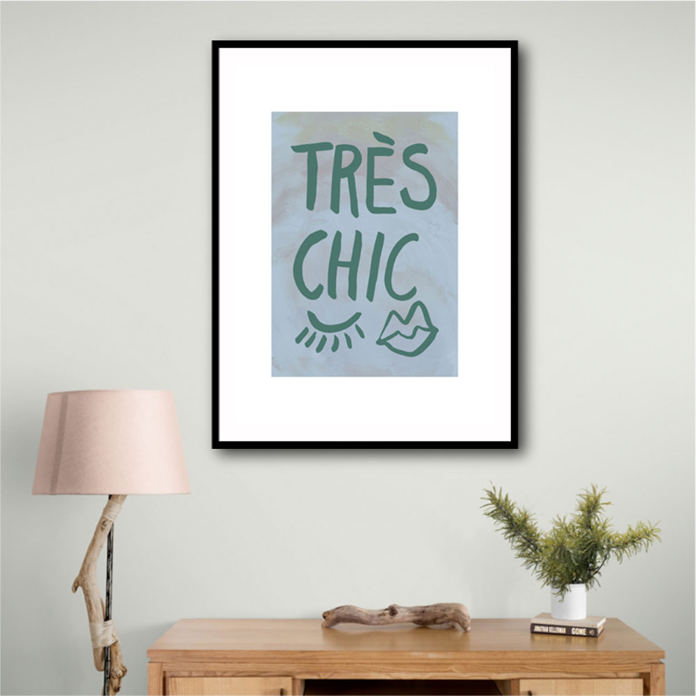 Tres Chic Blue Frame