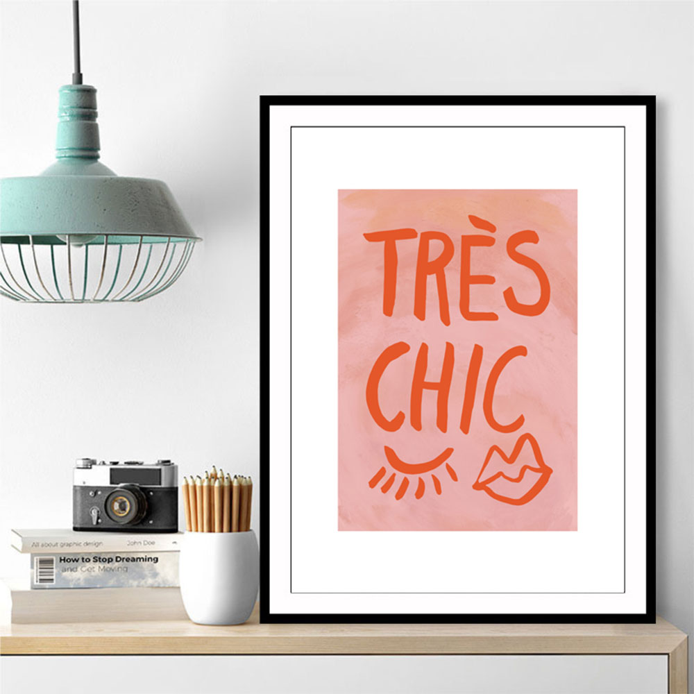 Tres Chic Pink Frame