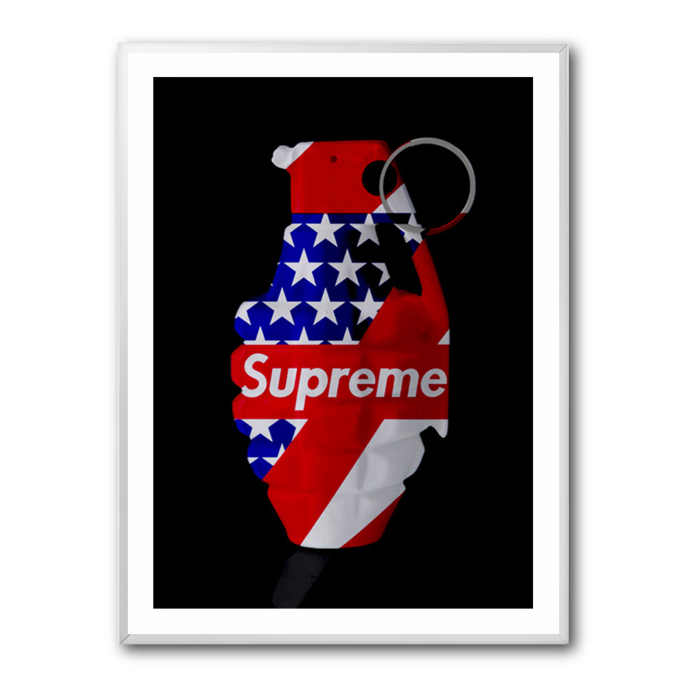 Supreme Stripes Grenade